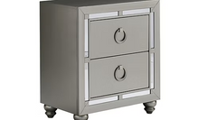 Load image into Gallery viewer, Luna 'Riley' bedroom set
